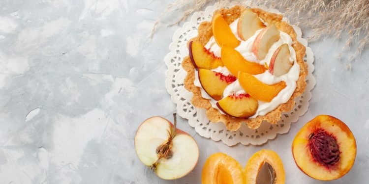 nectarine kruimeltaart met zomerfruit