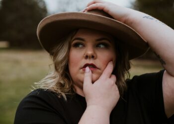 Designer strings in grote maten: luxe en comfort gecombineerd