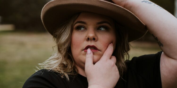 Designer strings in grote maten: luxe en comfort gecombineerd