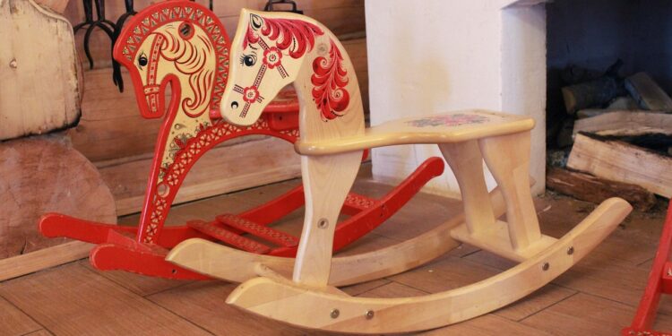 Houten speelgoed kiezen: let op splinters en verflaag