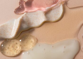 This Skin Identical Ingredient is the Key to an Enduring Healthy Glow, Ginseng For Skin, Science, History, Benefits, Products,